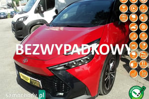 Toyota C-HR SUV 2024