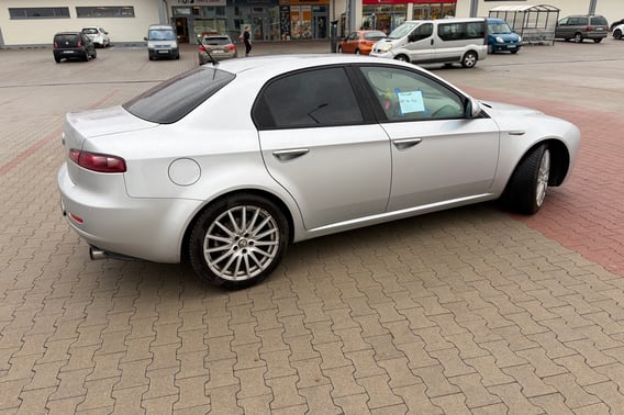 Alfa Romeo 159 Sedan 2006