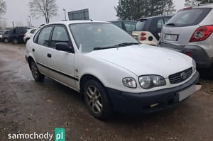 Toyota Corolla Hatchback 2000