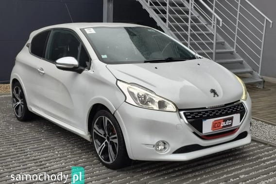 Peugeot 208 Hatchback 2015