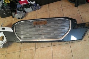 AUDI Q4 E-TRON ZDERZAK GRILL PRZÓD