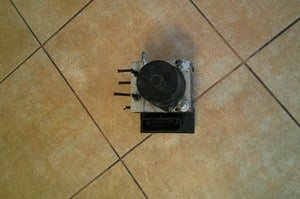 VW POLO V 6R POMPA ABS 6R0907379R