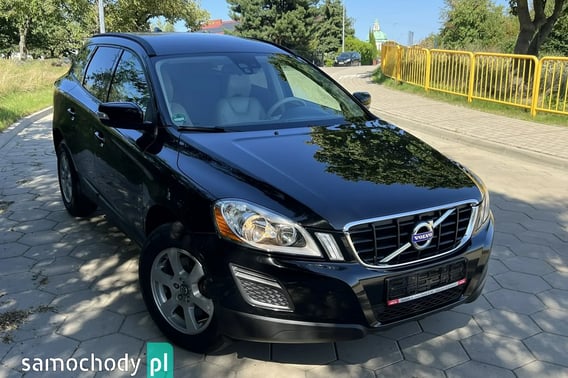 Volvo XC60 SUV 2011