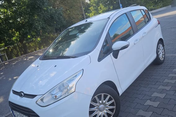 Ford B-Max Hatchback 2013