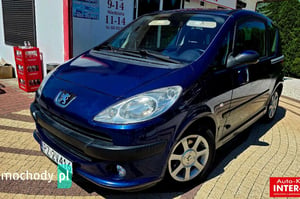 Peugeot 1007 Hatchback 2005