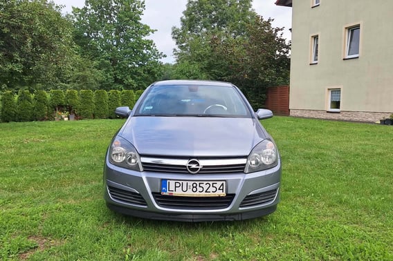 Opel Astra Hatchback 2007