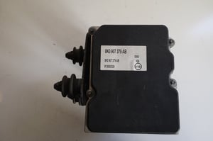 AUDI A4 B8 POMPA ABS 8K0907379AB