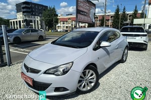 Opel Astra Coupe 2012