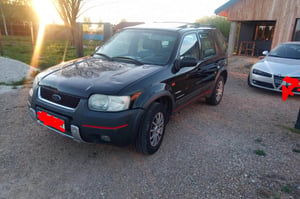 Ford Maverick SUV 2001