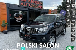 Toyota Land Cruiser SUV 2013