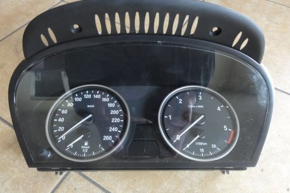 BMW E60 E61 LICZNIK OBROTOMIERZ A2C53103634