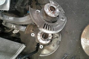 JAGUAR XE X760 2,0D ZWROTNICA PRZÓD PRAWA/LEWA GX73-3K185-CB