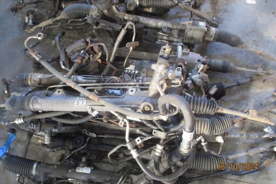 BMW E87 MAGLOWNICA 676380707