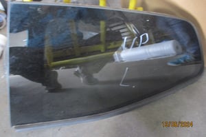 VW UP SEAT MII SKODA 3D SZYBA KAROSERYJNA TYŁ PRAWA