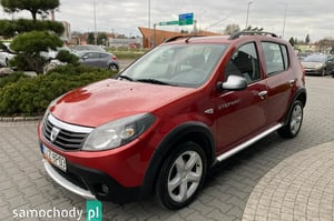 Dacia Sandero Hatchback 2011