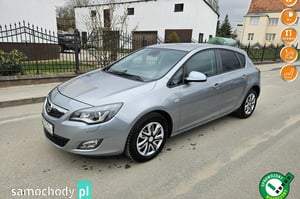 Opel Astra Hatchback 2010