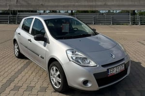 Renault Clio Hatchback 2010