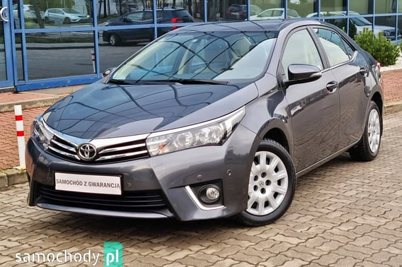 Toyota Corolla Sedan 2015