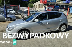 Hyundai i30 Hatchback 2011