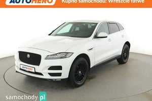 Jaguar F-Pace SUV 2018