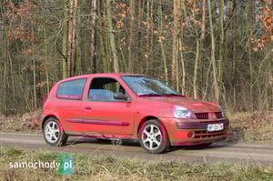 Renault Clio Hatchback 2002