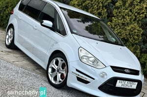 Ford S-Max Minivan 2011