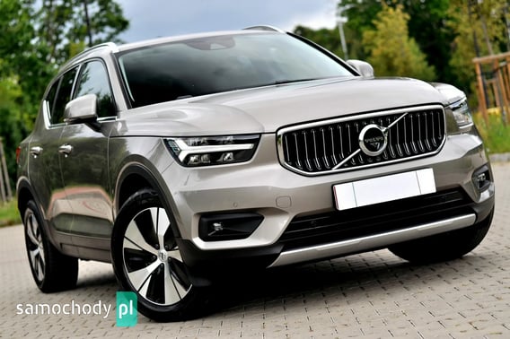 Volvo XC40 SUV 2021