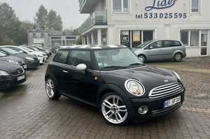 Mini Cooper Hatchback 2009