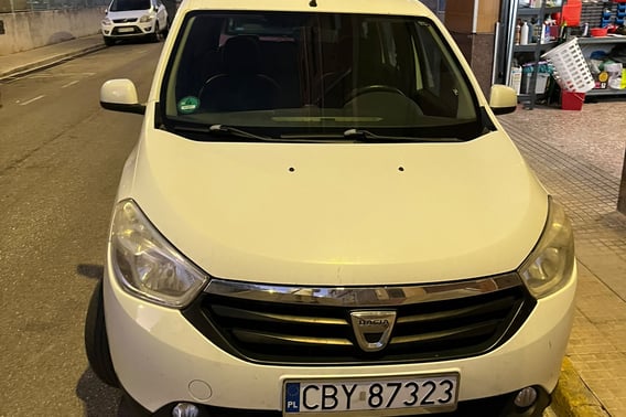 Dacia Lodgy Minivan 2013