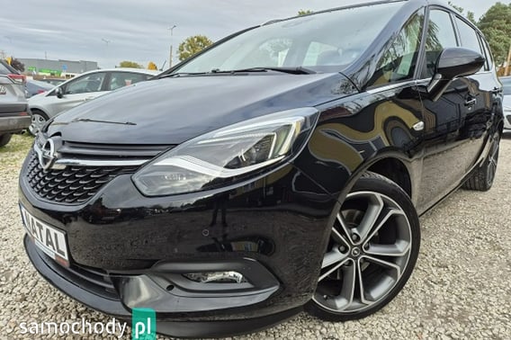 Opel Zafira Minivan 2018
