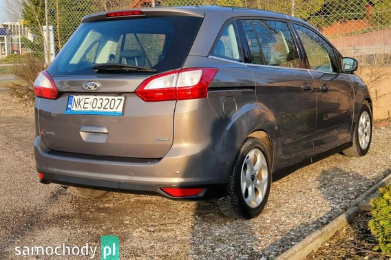 Ford C-Max Minivan 2013
