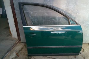 VW PASSAT B5 DRZWI PRZÓD PRAWE/LEWE