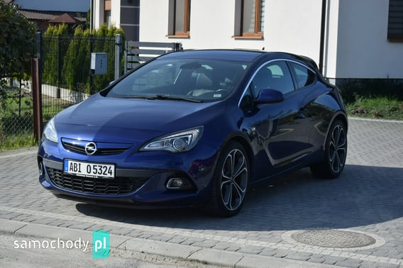 Opel Astra Coupe 2016