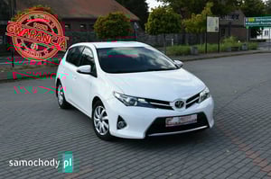 Toyota Auris Hatchback 2015
