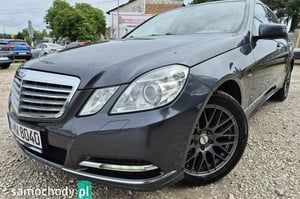Mercedes-Benz E-Klasa Sedan 2011