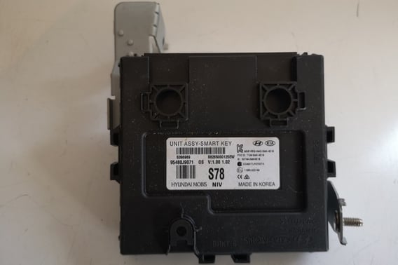 HYUNDAI KONA MODUŁ ASSY-SMART KEY 95480J9071