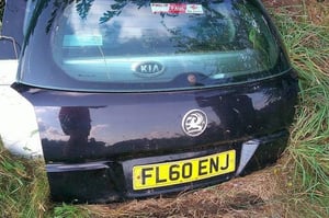 OPEL ASTRA H KOMBI KLAPA BAGAŻNIKA TYŁ Z20R