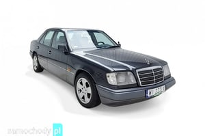 Mercedes-Benz E-Klasa Sedan 1994