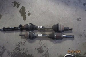 OPEL ASTRA J IV 1,4T PÓŁOŚ PRAWA/LEWA 13271554