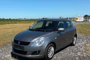 Suzuki Swift Hatchback 2011