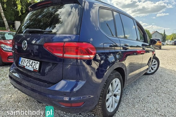 Volkswagen Touran Minivan 2020