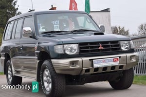 Mitsubishi Pajero SUV 2003