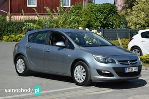 Opel Astra Hatchback 2015