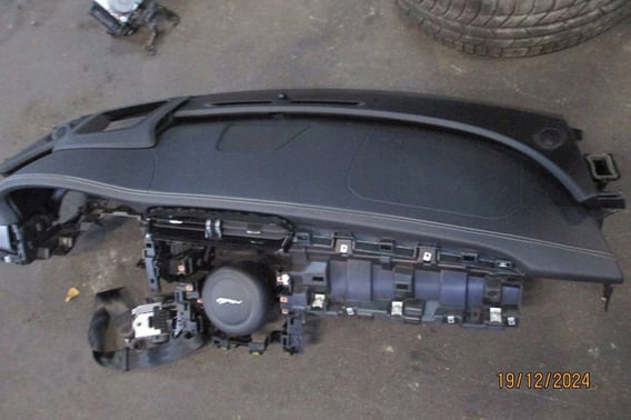 JAGUAR XF II X260 KONSOLA AIRBAG PASY NAPINACZ ORYGINAŁ