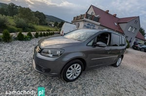 Volkswagen Touran Minivan 2011