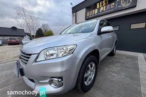 Toyota RAV4 SUV 2011