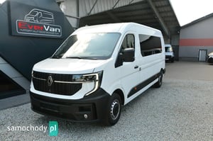 Renault Master Bus 2025