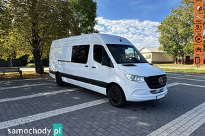 Mercedes-Benz Sprinter Bus 2025