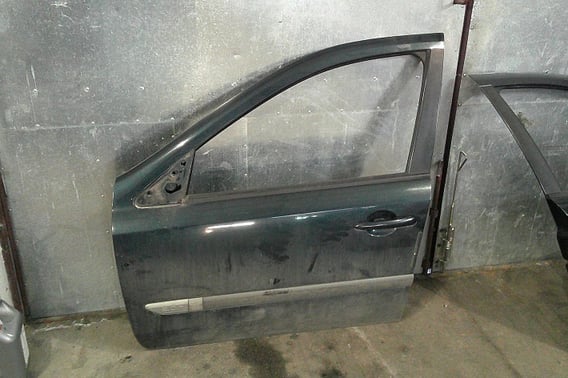 RENAULT LAGUNA II LIFT KOMBI DRZWI PRZÓD/TYŁ PRAWE/LEWE NV903