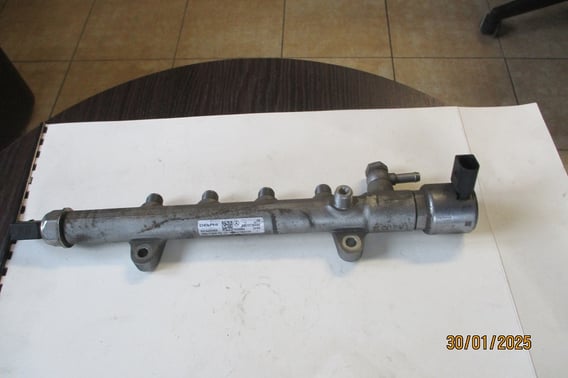MERCEDES W211 2,2CDI LISTWA WTRYSKOWA A6510700495 CZUJNIKI
